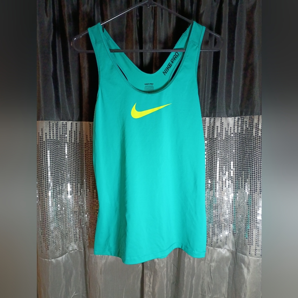Nike Pro Core Fitted Training Tank Top